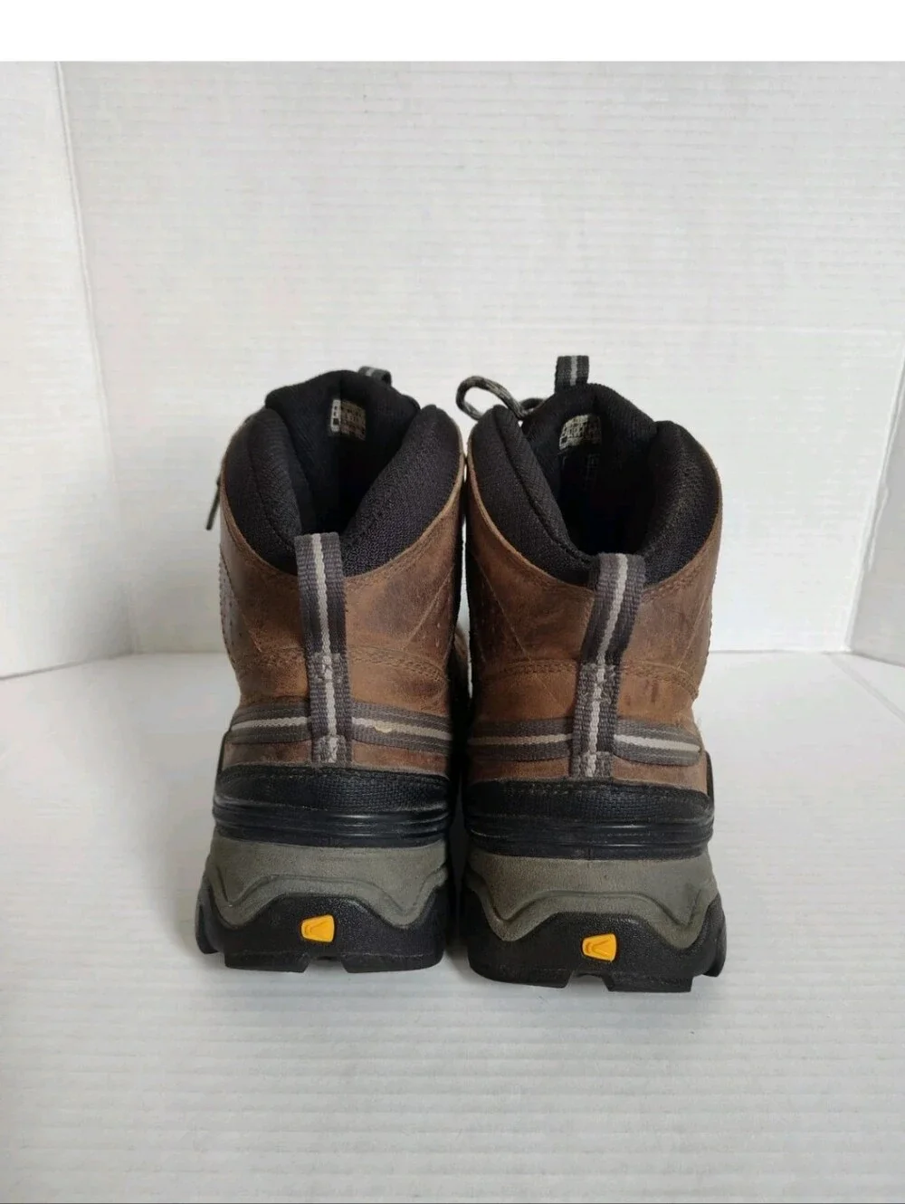 Keen Gypsum Mens 10.5 Brown Leather Hiking Boots Waterproof Mid Height Trail